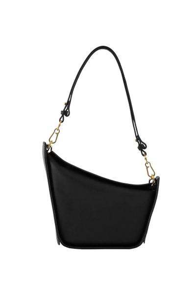 Bolsa em couro legítimo na cor preta com fechamento por zíper e alça de ombro confortável, design sofisticado e funcional ideal para o dia a dia.