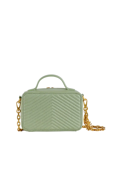 Bolsa verde menta com costura em V e alça de corrente dourada