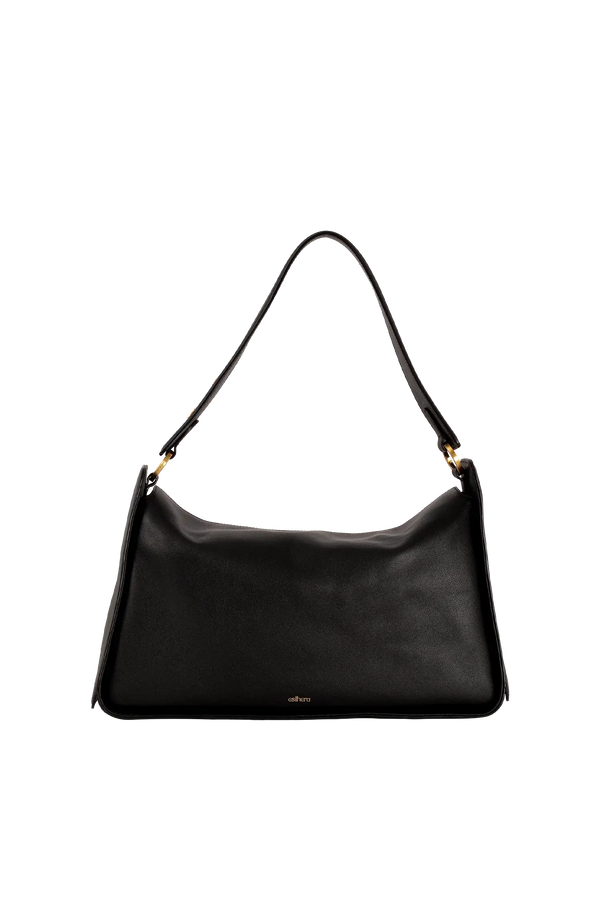 Bolsa de ombro em couro legítimo na cor preta com fechamento por zíper e alça de ombro confortável, design sofisticado e funcional ideal para o dia a dia.