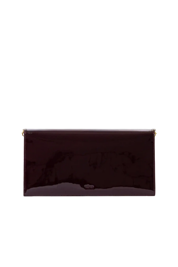 Bolsa em couro legítimo na cor burgundy com fechamento seguro e alça ajustável confortável, design sofisticado e funcional ideal para o dia a dia.