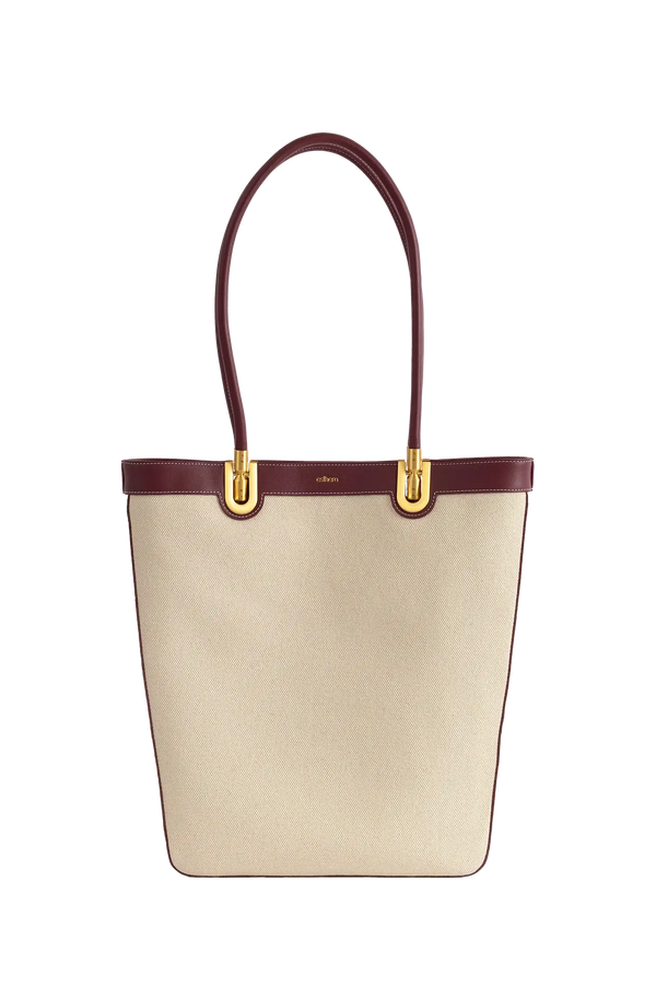 Bolsa de mão em couro legítimo na cor burgundy com fechamento seguro e alça ajustável confortável, design sofisticado e funcional ideal para o dia a dia.