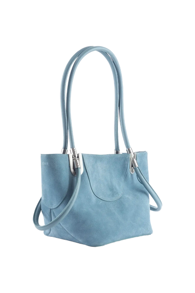Bolsa de mão em camurça na cor com tom elegante com fechamento seguro e alça ajustável confortável, design sofisticado e funcional ideal para o dia a dia.