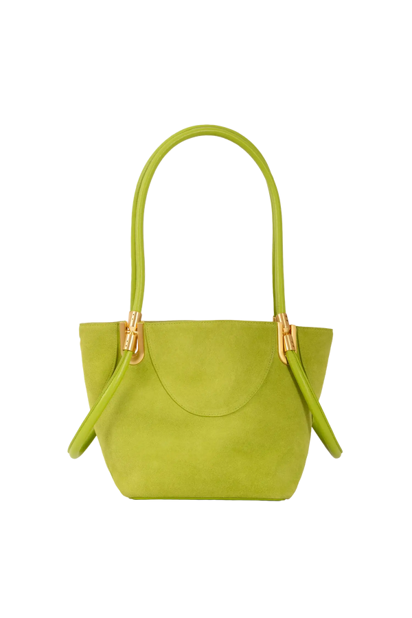 Bolsa de mão em camurça na cor com tom elegante com fechamento seguro e alça ajustável confortável, design sofisticado e funcional ideal para o dia a dia.