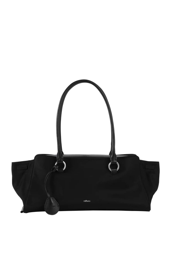 Bolsa de ombro em couro legítimo na cor preta com fechamento seguro e alça ajustável confortável, design sofisticado e funcional ideal para o dia a dia.