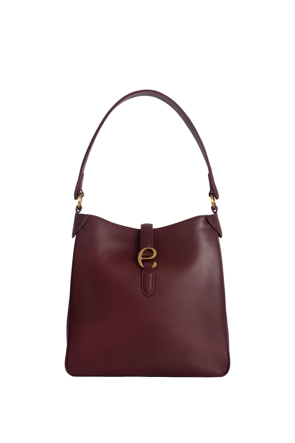 Bolsa de ombro em couro legítimo na cor burgundy com fecho refinado e alças estruturadas, design sofisticado e funcional ideal para o dia a dia.