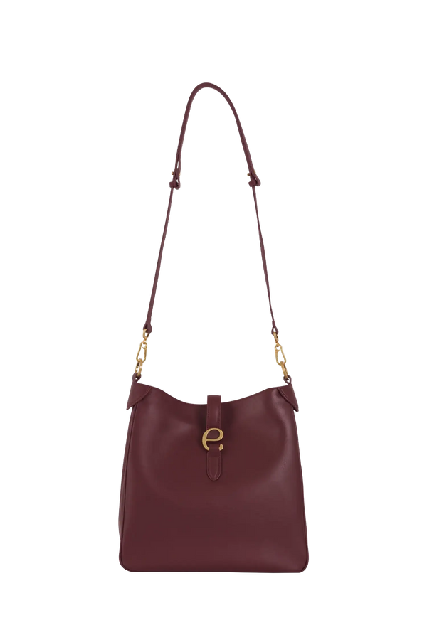 Bolsa de ombro em couro legítimo na cor burgundy com fecho refinado e alças estruturadas, design sofisticado e funcional ideal para o dia a dia.