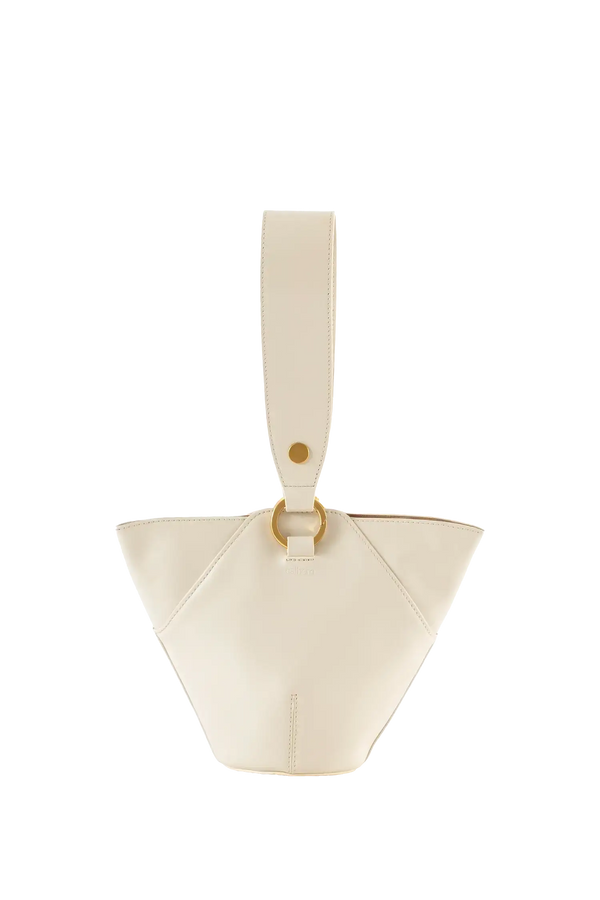 Bolsa de ombro em couro legítimo na cor areia com fechamento seguro e alça ajustável confortável, design sofisticado e funcional ideal para o dia a dia.
