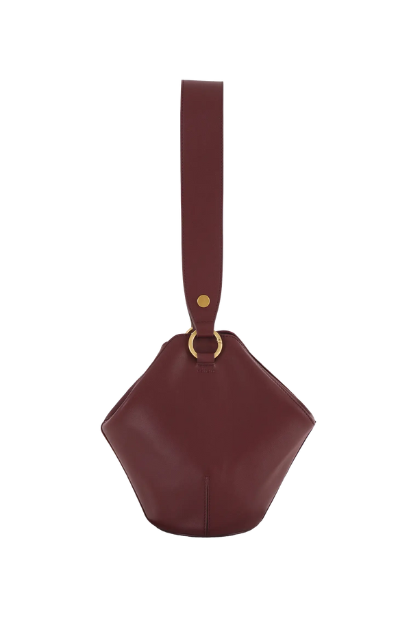Bolsa em couro legítimo na cor burgundy com fechamento seguro e alça ajustável confortável, design sofisticado e funcional ideal para o dia a dia.