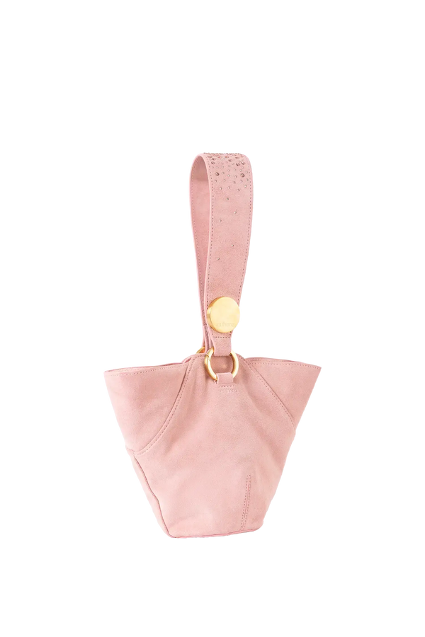 Bolsa em camurça na cor com tom elegante com fechamento seguro e alça ajustável confortável, design sofisticado e funcional ideal para o dia a dia.