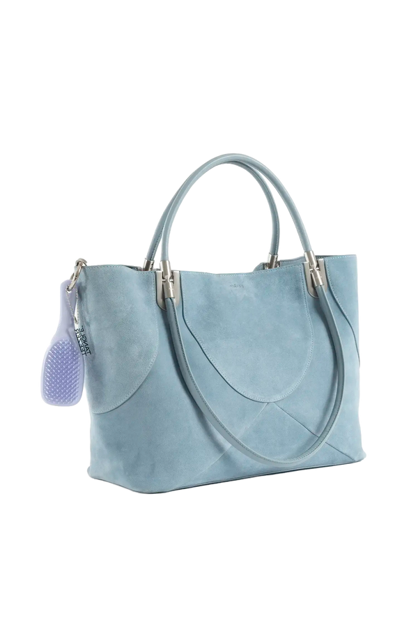 Bolsa de mão em couro legítimo na cor com tom elegante com fechamento seguro e alça ajustável confortável, design sofisticado e funcional ideal para o dia a dia.