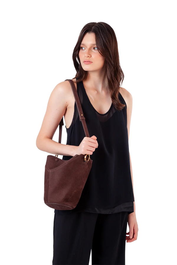 9PM maxi bag marrom camurça