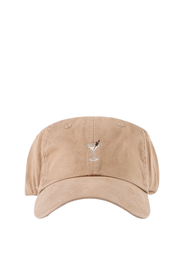 Boné casual em algodão 100% na cor areia com fecho regulável traseiro, design casual e contemporâneo, perfeito para proteger o rosto do sol adicionando personalidade ao look de rua.