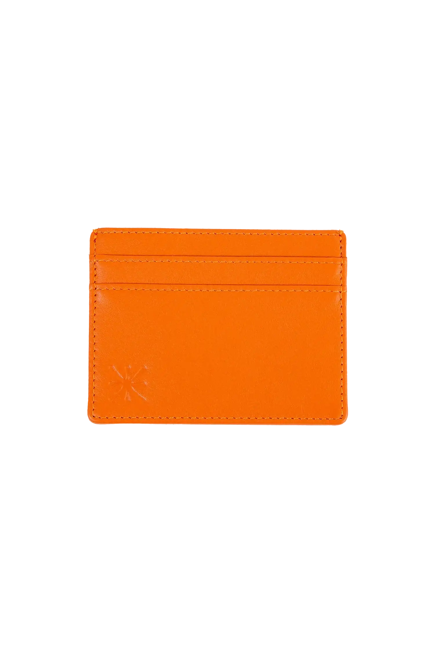 Carteira em couro legítimo na cor laranja com compartimentos funcionais de fácil acesso para dinheiro e cartões, formato ergonômico e slim que cabe no bolso ou na bolsa sem criar volumes desnecessários.