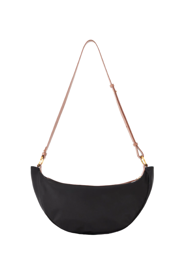 Bolsa tiracolo em couro legítimo na cor preta com fechamento seguro e alça ajustável confortável, design sofisticado e funcional ideal para o dia a dia.