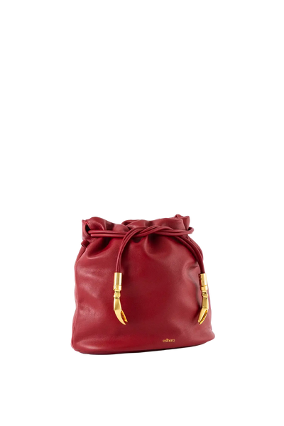 Bolsa tiracolo em couro legítimo na cor vermelha merlot com fechamento seguro e alça ajustável confortável, design sofisticado e funcional ideal para o dia a dia.