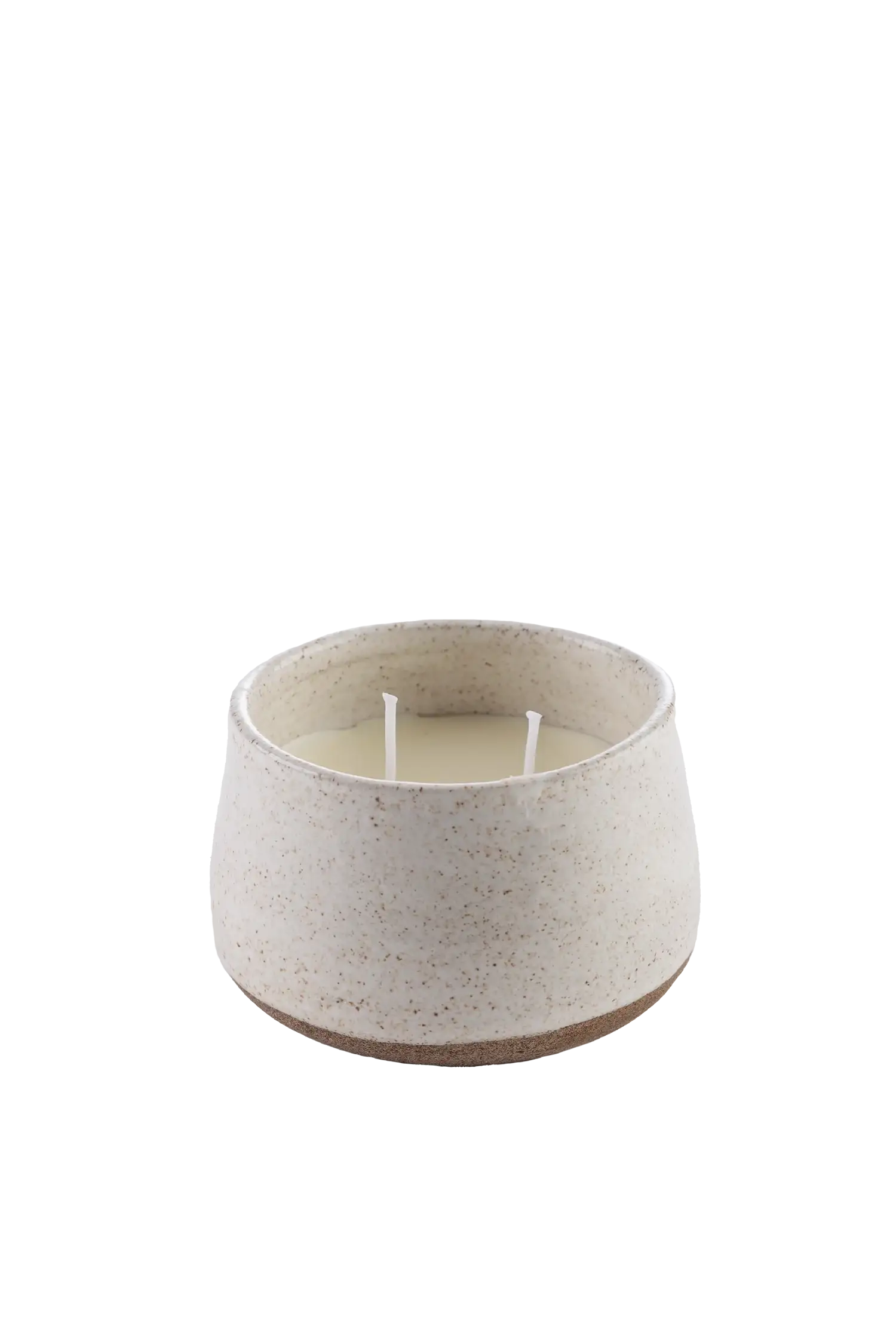 Vela aromática artesanal em recipiente de cerâmica artesanal com cera vegetal de coco na cor terracota natural com fragrância fresca de notas de limão siciliano, rosa, jasmim e vetiver, ideal para transformar momentos de descanso em uma experiência sensorial única de bem-estar e relaxamento.